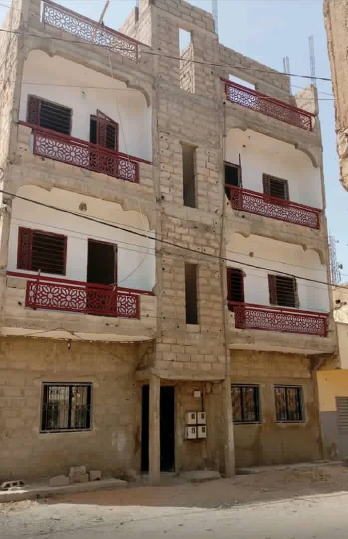 Villa R+2 150m² à Vendre Keur Massar Cité Sotrak - 3ch/Niveau | Titre Foncier | Urgence 38M FCFA
