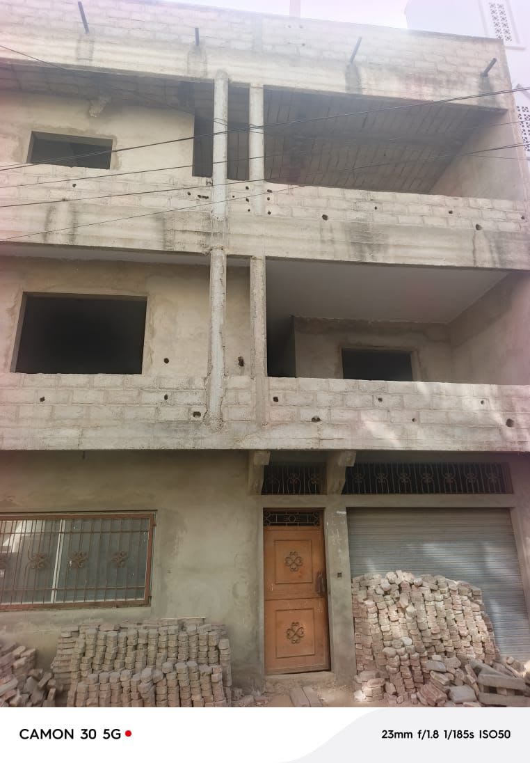 Villa en Finition 200m² à Vendre Sipres 1 Cité Sonatel - Fondation R+4 | Titre Foncier | 190M FCFA