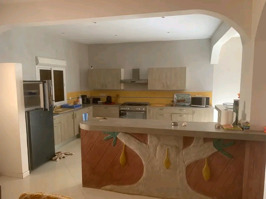 Villa meublée 241 m² avec piscine à Ngaparou | 4 chambres | Terrain 700 m² — photo 2
