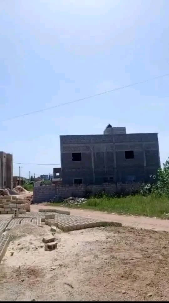 Terrain d'Angle 382m² à Vendre Saly - Derrière Diambars | Zone Résidentielle | Délibération + Plan Nicad | 19M FCFA