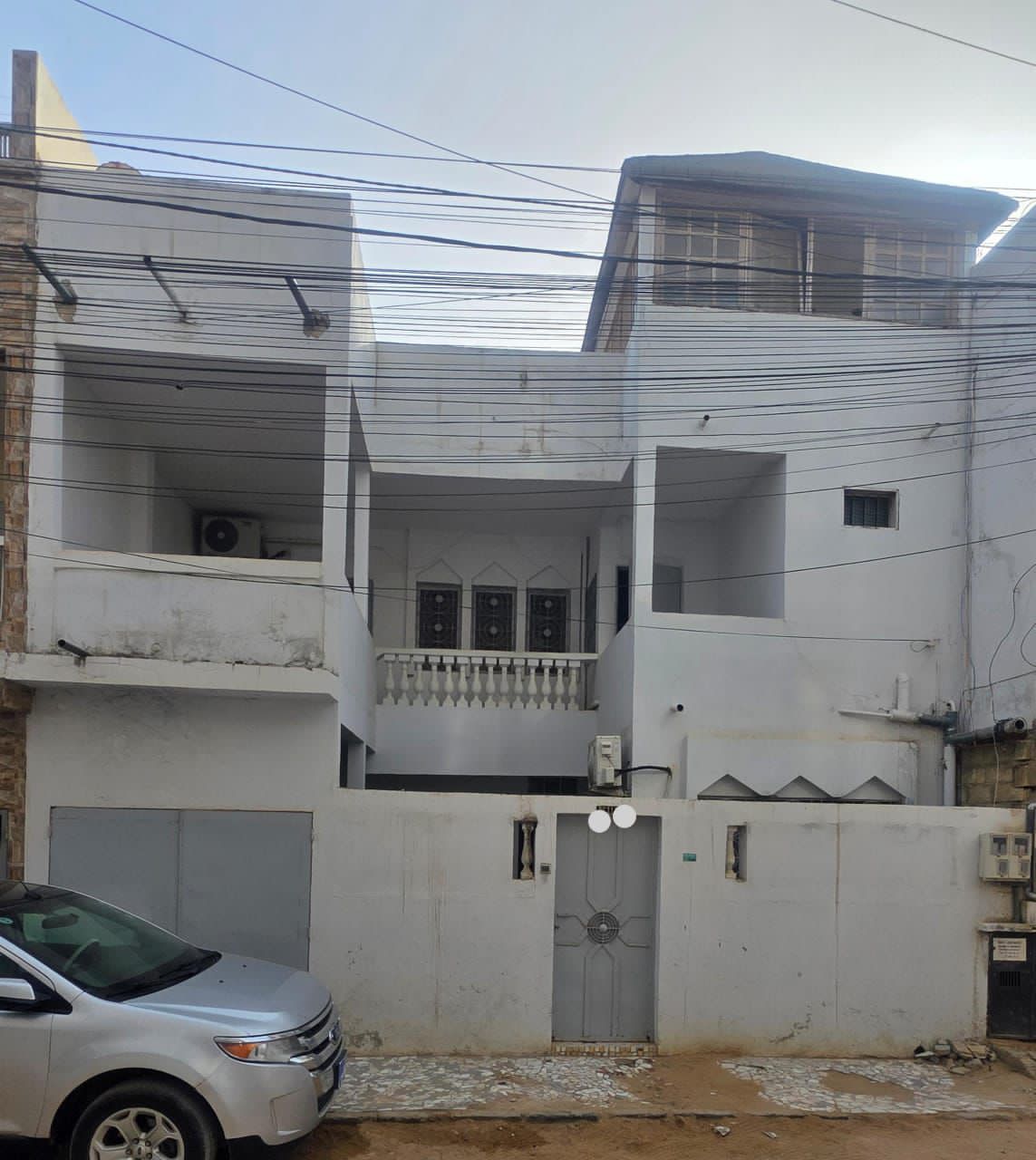 Villa R+1 150m² à Vendre Sipres Derrière Foire - 4 Chambres + Terrasse | TF Individuel | 115M FCFA Négociable VMT
