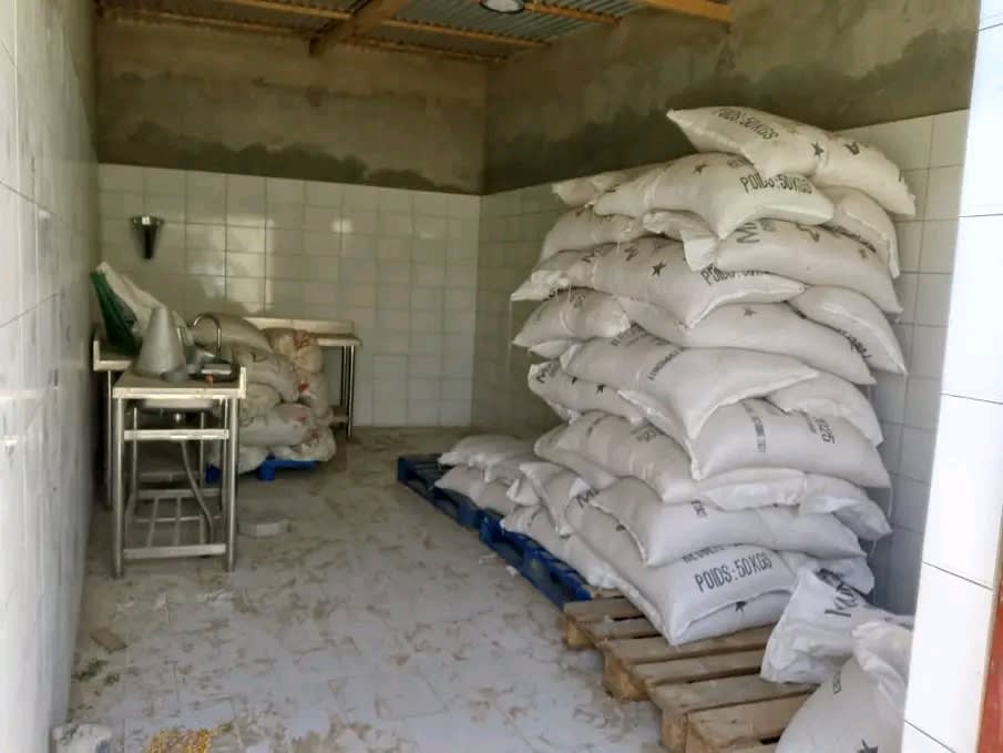 Ferme 10 000m² à Vendre – Sortie Autoroute Toubatoul | Élevage Complet + Habitation | Forage Solaire | Délibération Double Signature | 68 Millions — photo 4