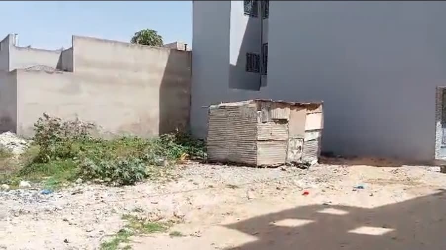 Terrain 150m² à Vendre – ZAC Mbao Non Loin Rond Point Baye Fall | 30 Millions