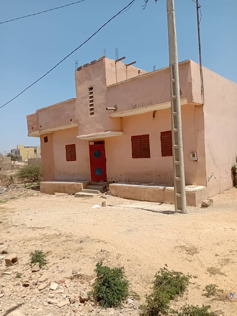 URGENT – Villa 180m² à Vendre – Diamniadio Gunaw Rail | 4 Chambres avec SDB | Délibération | 25 Millions Last
