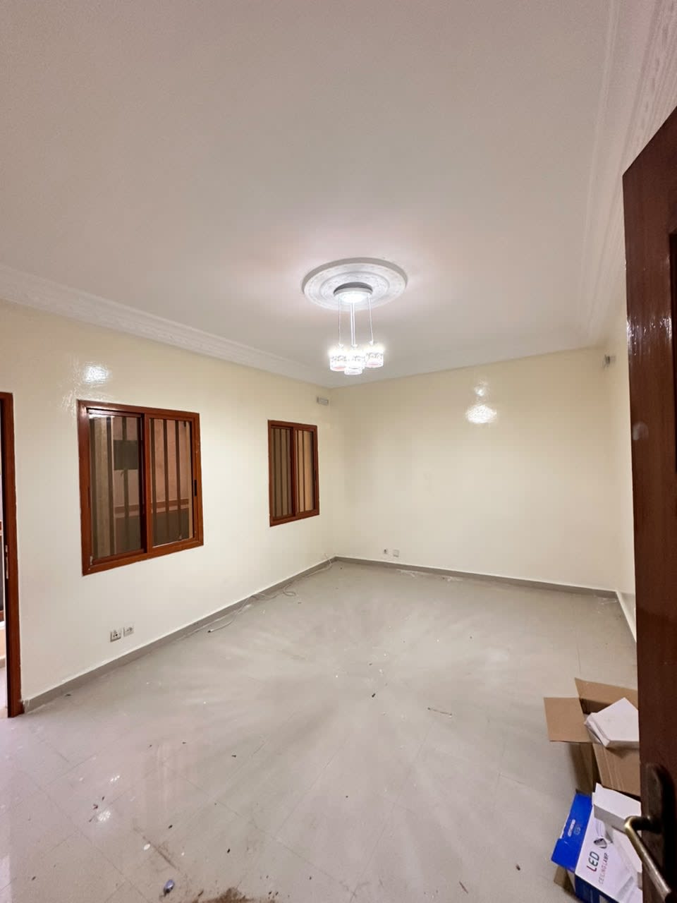 CHAMBRE SALLE DE BAIN BALCON 