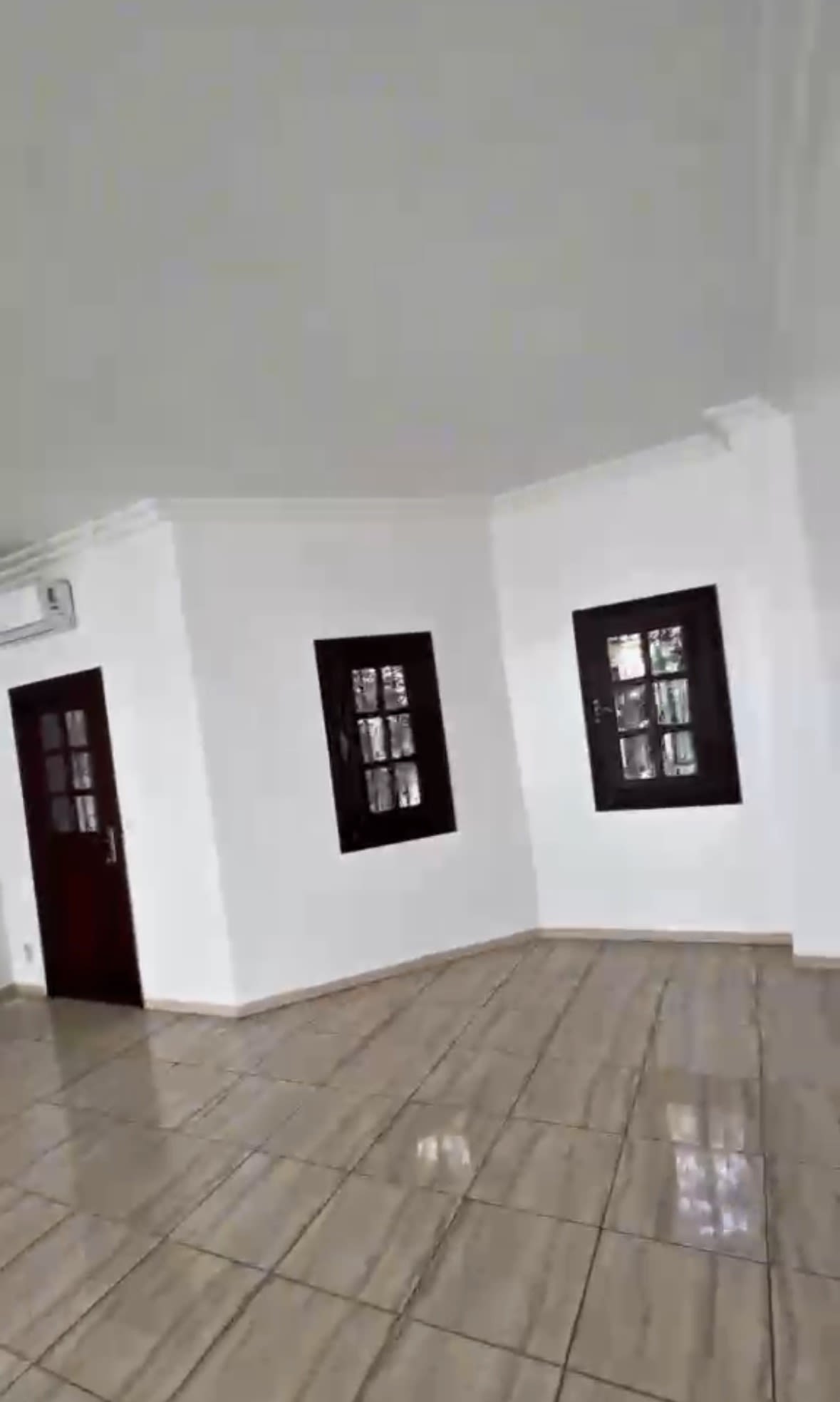 Appartement F4 à louer aux Mamelles, Dakar – Avec piscine — photo 2