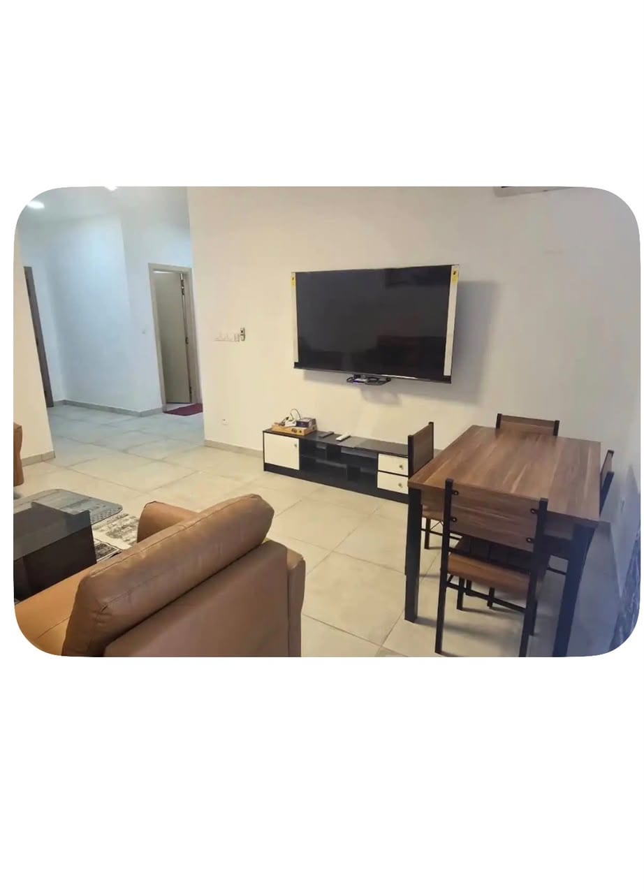 Appartement à louer Mermoz, Dakar – F3 meublé avec ascenseur - Image 3