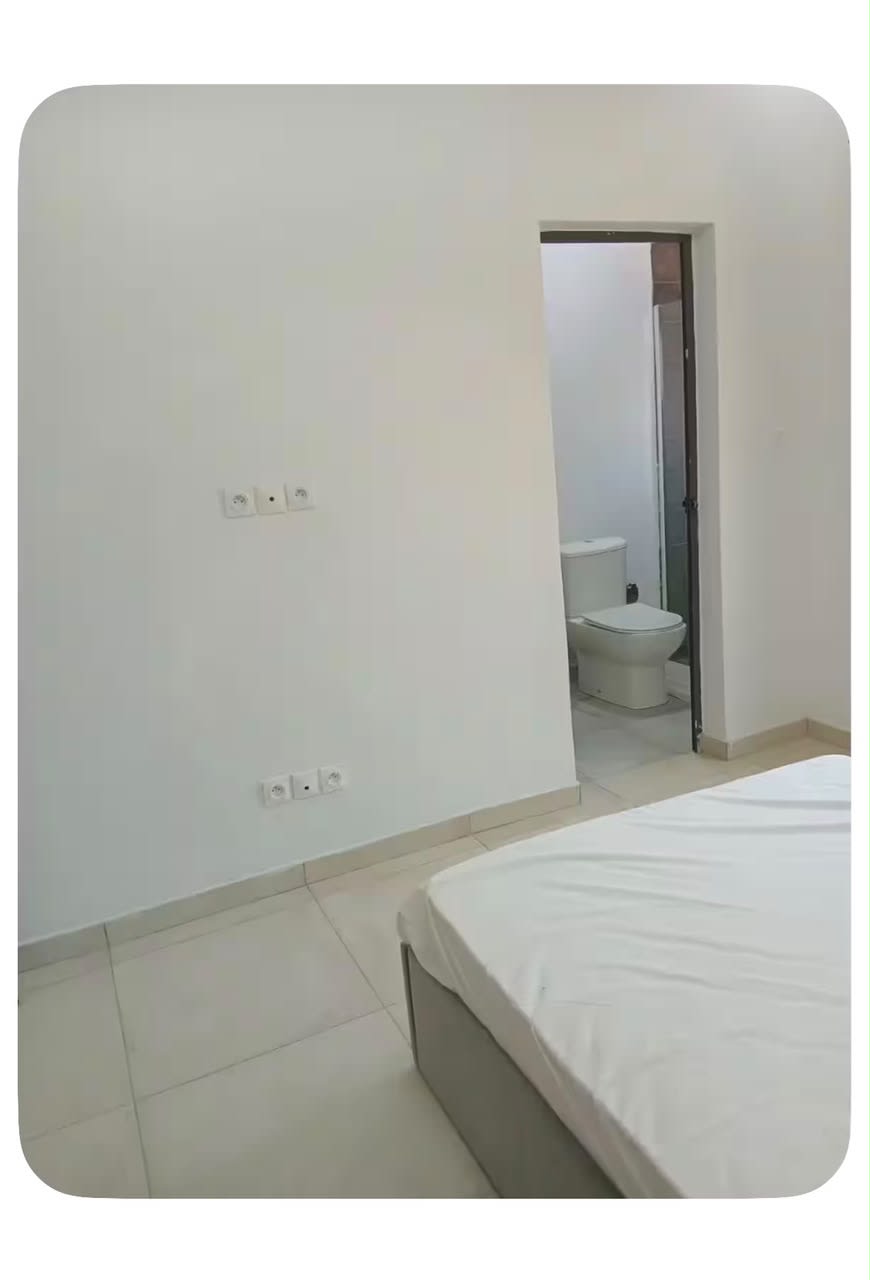 Appartement à louer Mermoz, Dakar – F3 meublé avec ascenseur - Image 15