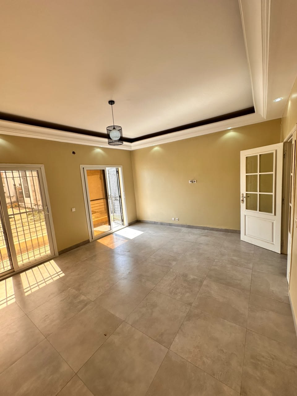 Appartement 3 Chambres salon 