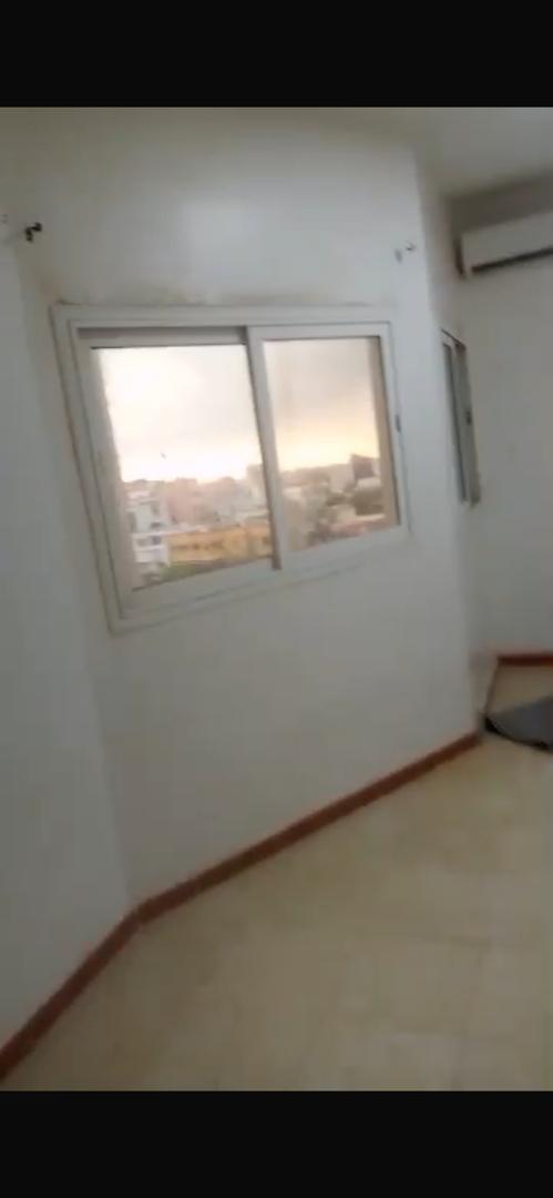 Appartement 2 chambres salon Sacre Coeur 3 - Miniature 3