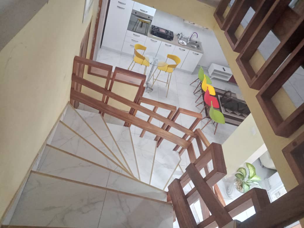 Un joli duplex de 4 chambres salon à Ngor Almadies  - Miniature 18