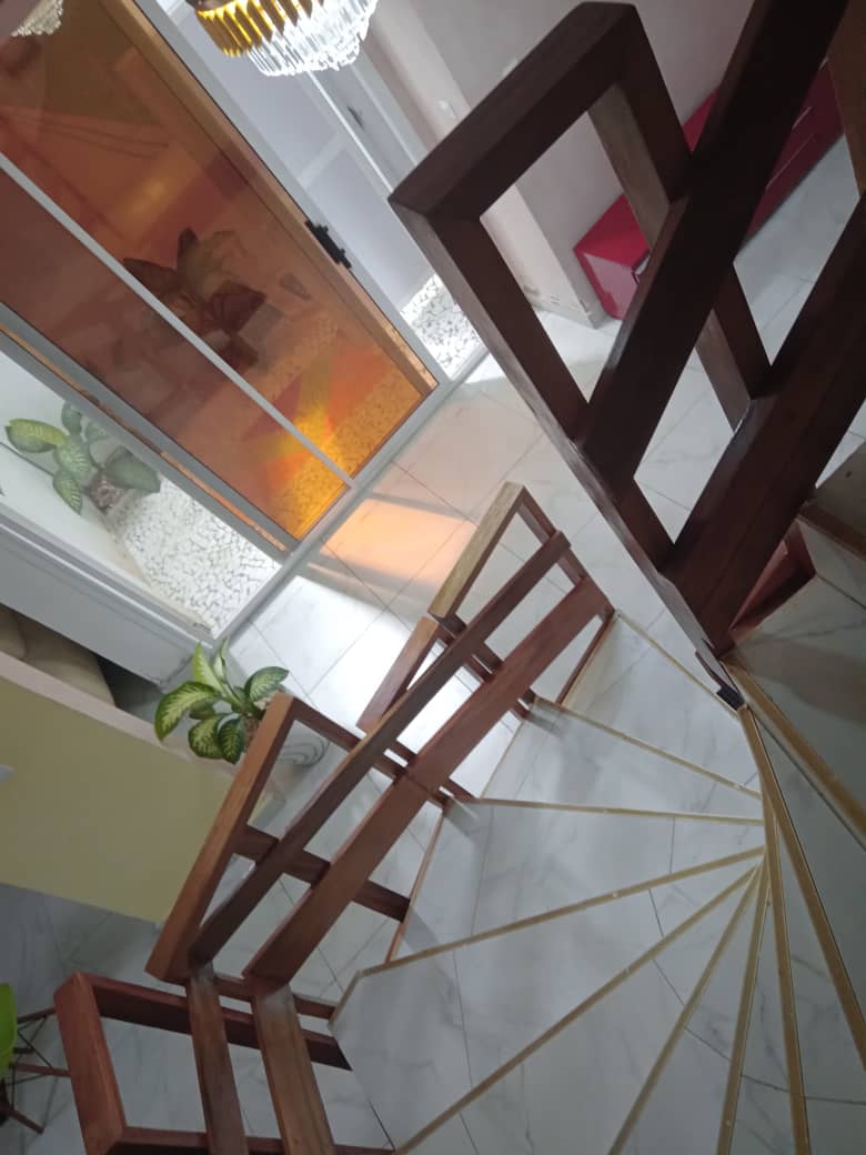 Un joli duplex de 4 chambres salon à Ngor Almadies  - Miniature 21