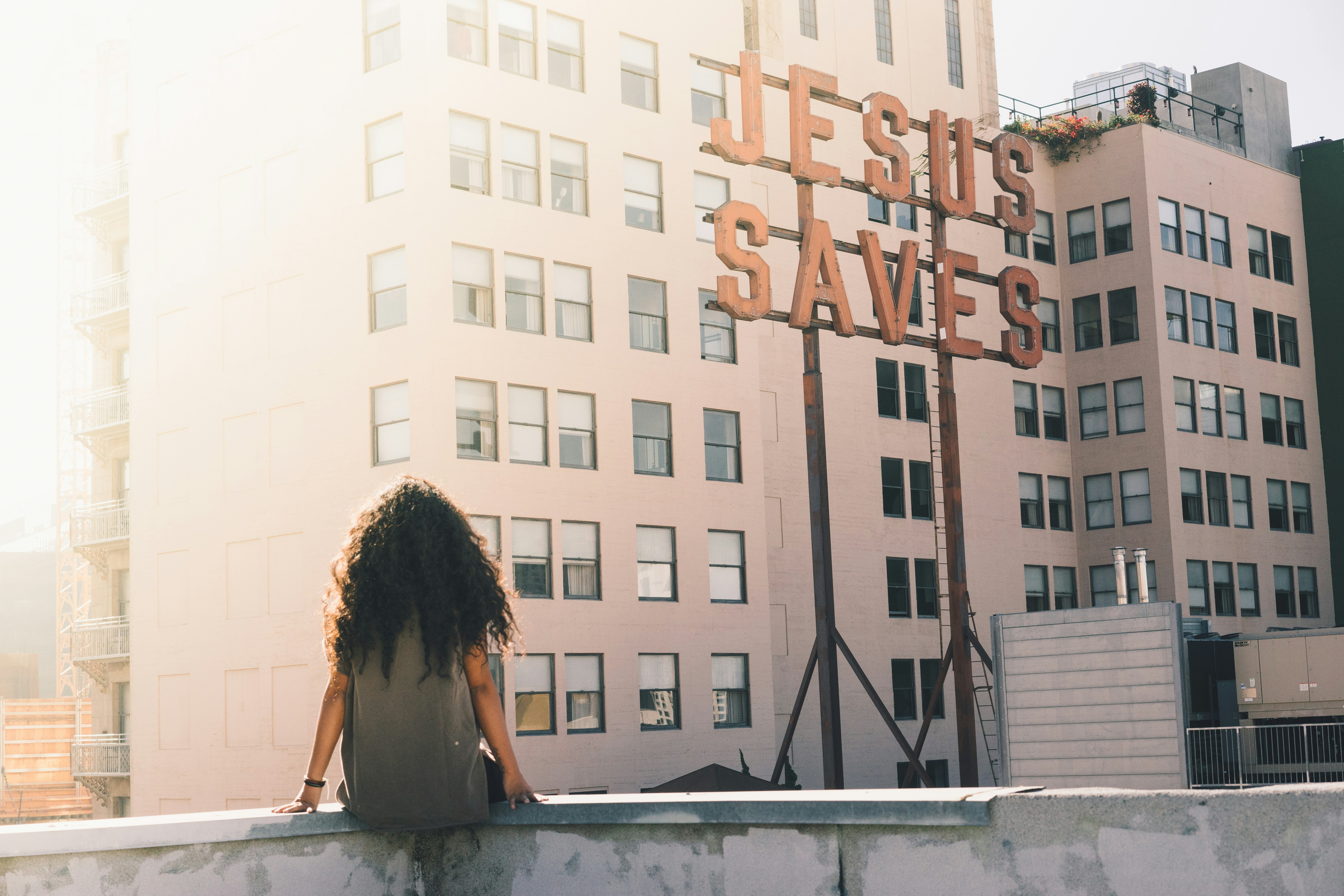 （圖／Unsplash by Edwin Andrade）