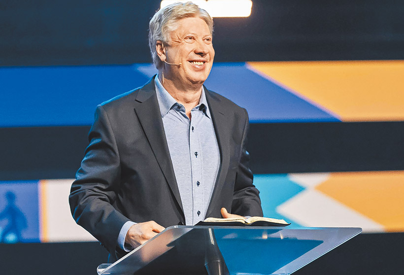 莫里斯。（圖／翻攝自FB@Gateway Church）