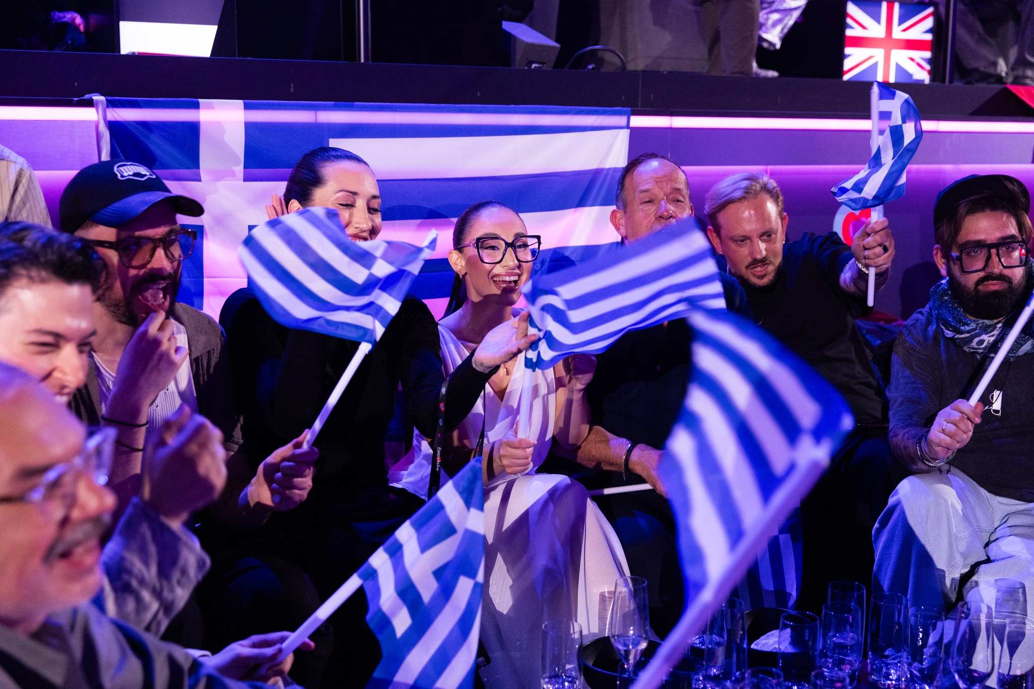 以色列獲2025年第二名時,該國代表歡呼雀躍。(翻攝自FB@Eurovision Song Contest)