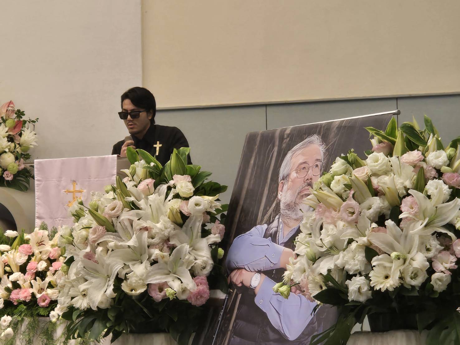 龐君華牧師兒子龐亮軒感性憶父。（圖/梁敬彥攝影）