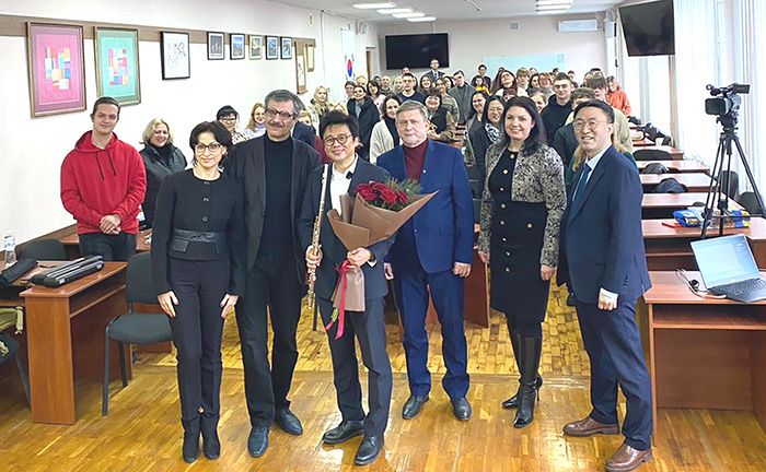 2026年4月宋松樹在烏克蘭第聶伯羅舉辦音樂會。（圖／宋松樹提供）