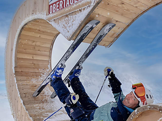 Ívek a hóember körül: beszéljünk a gyerekek síoktatásáról!