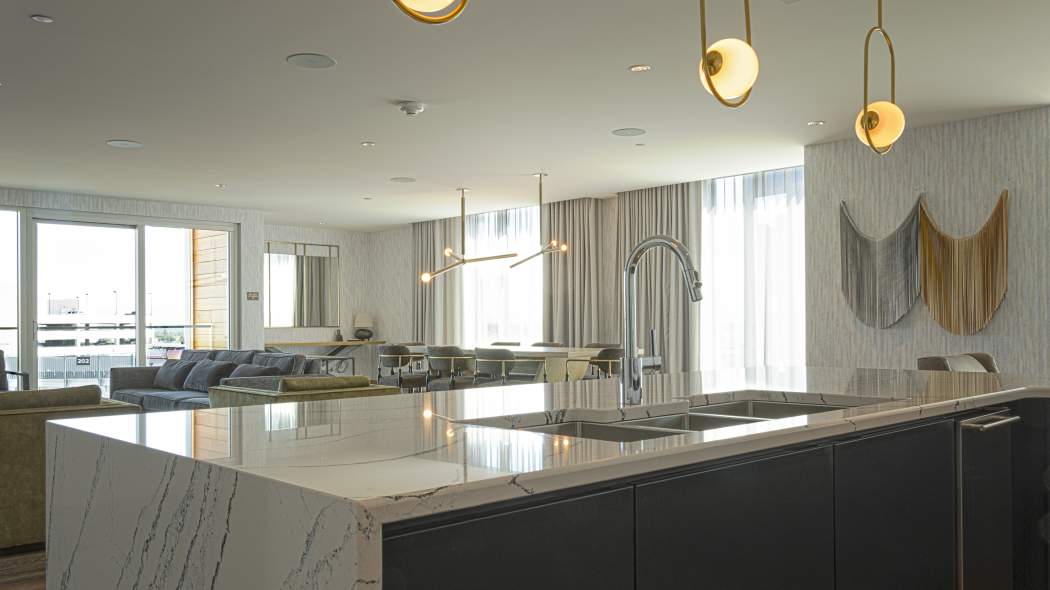 River Tower Legacy Suites