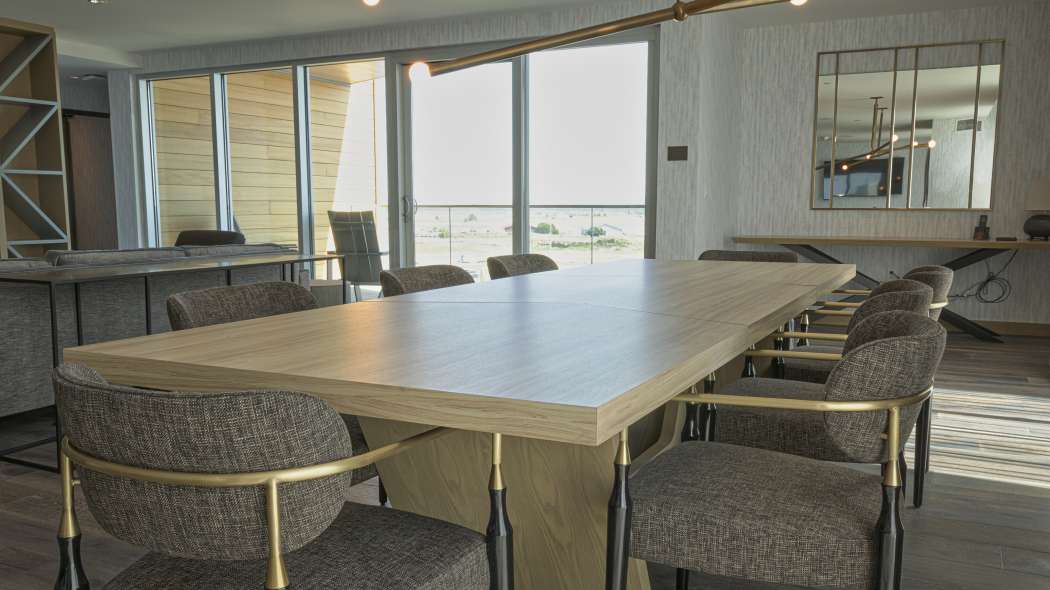 River Tower Legacy Suites