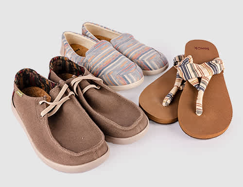 <p>40% OFF Sanuk Footwear</p>