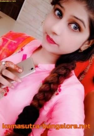 Iniya cheap escorts in bangalore