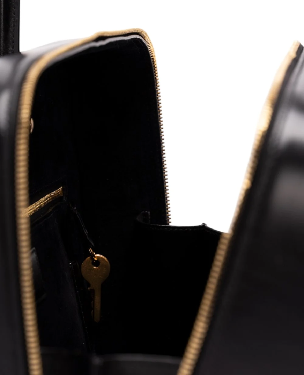 Сумка Sac De Jour Bauletto зі шкіри Saint Laurent 832383-0SX0W, чорний колір • Купити в інтернет-магазині Kameron