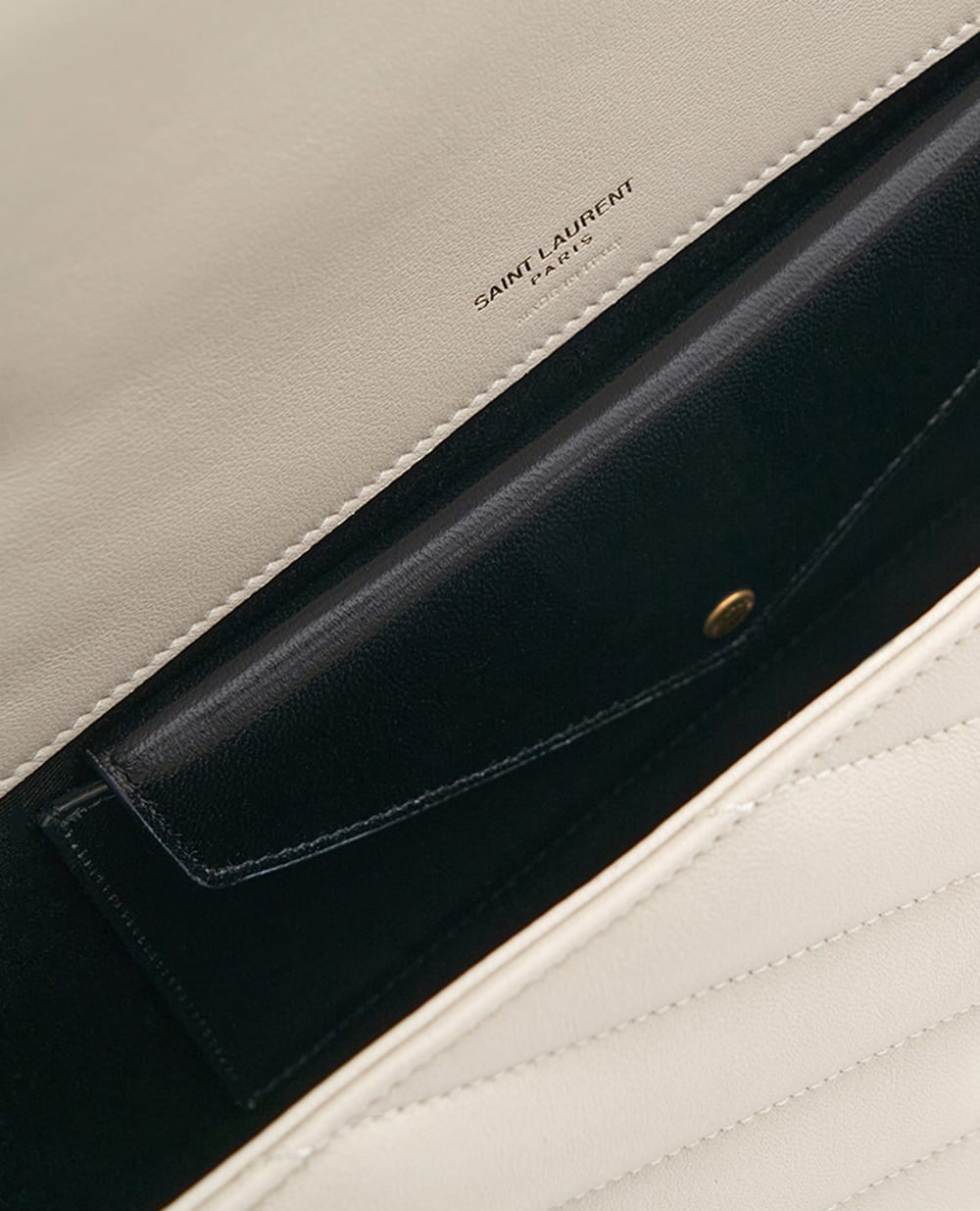 Сумка из кожи Loulou Medium Saint Laurent 801439-AAEAX, белый цвет • Купить в интернет-магазине Kameron