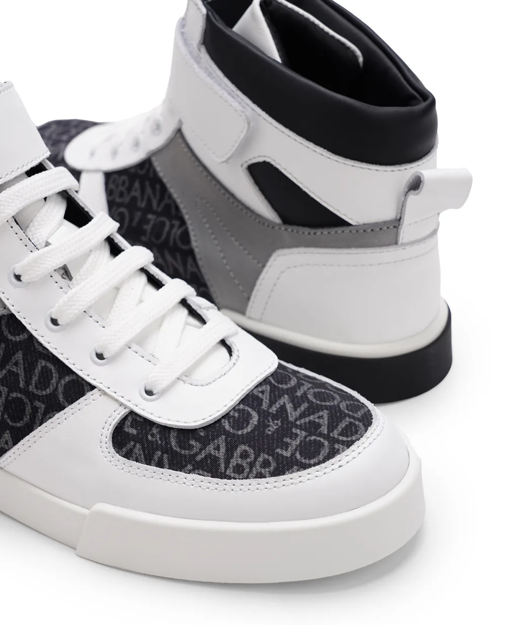 Детские кроссовки Dolce&Gabbana Kids DA5124-AM185-M, белый цвет • Купить в интернет-магазине Kameron