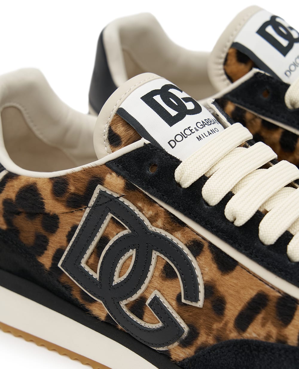 Кроссовки DG Cushion из телячьей кожи и замши Dolce&Gabbana CK2288-A6B11, коричневый цвет • Купить в интернет-магазине Kameron