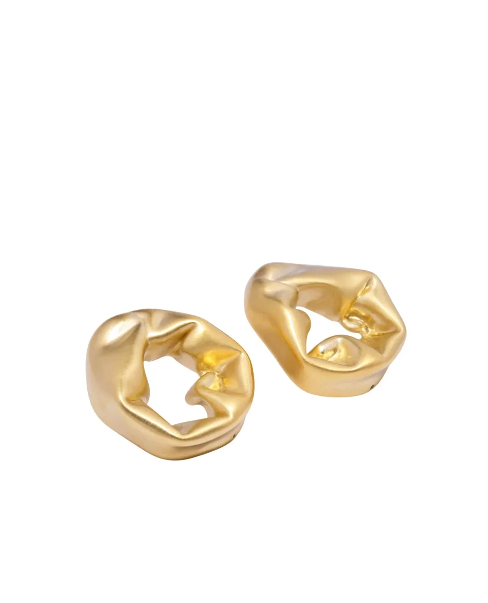 Серьги из переработанного золота по вермелю Completedworks R2021, золотой цвет • Купить в интернет-магазине Kameron