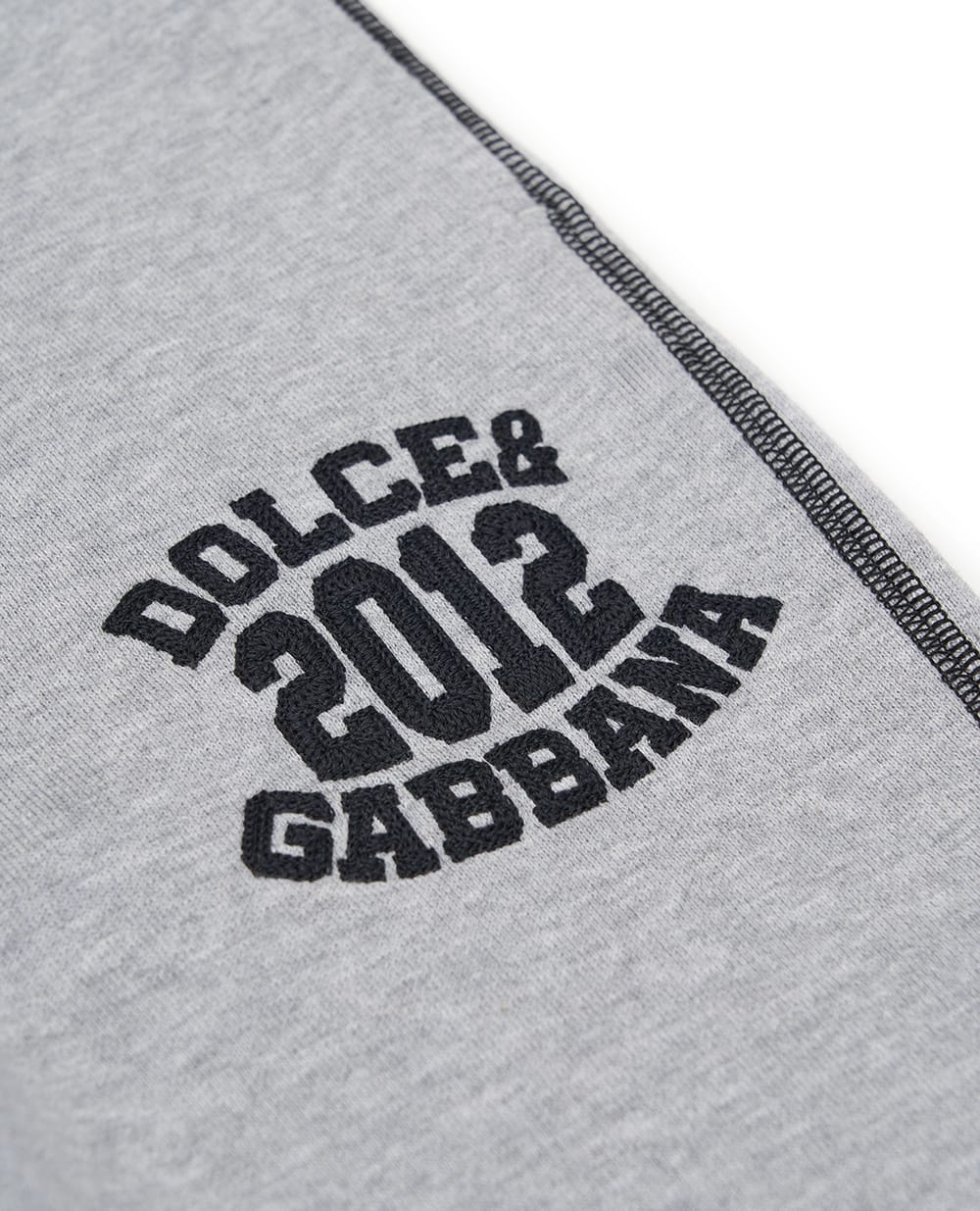Детские спортивные брюки (костюм) Dolce&Gabbana Kids L4JPKS-G7PBO-B, серый цвет • Купить в интернет-магазине Kameron
