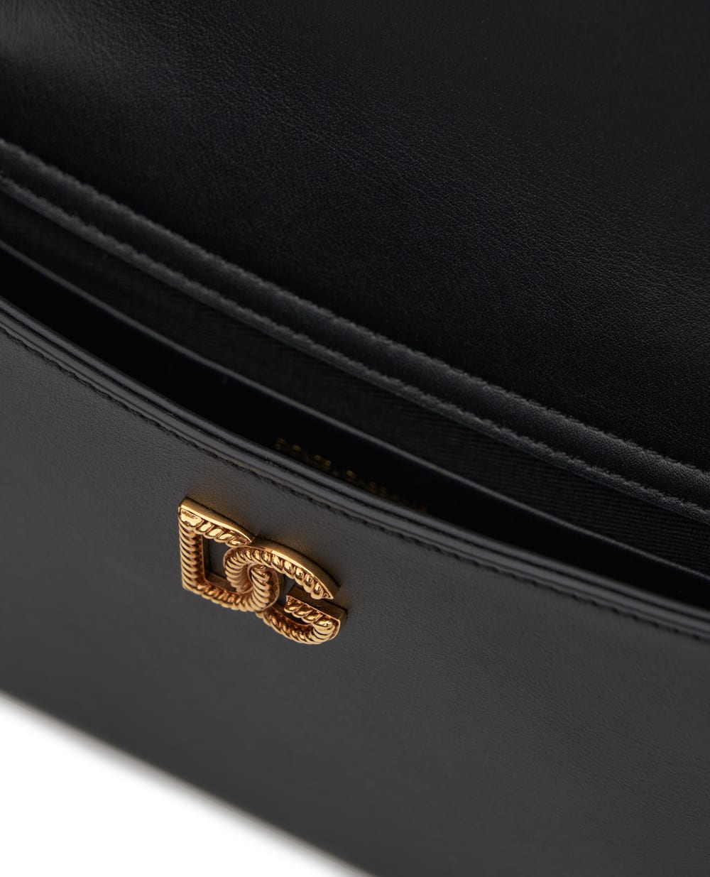 Сумка из телячьей кожи Dolce&Gabbana BI3466-AK274, черный цвет • Купить в интернет-магазине Kameron