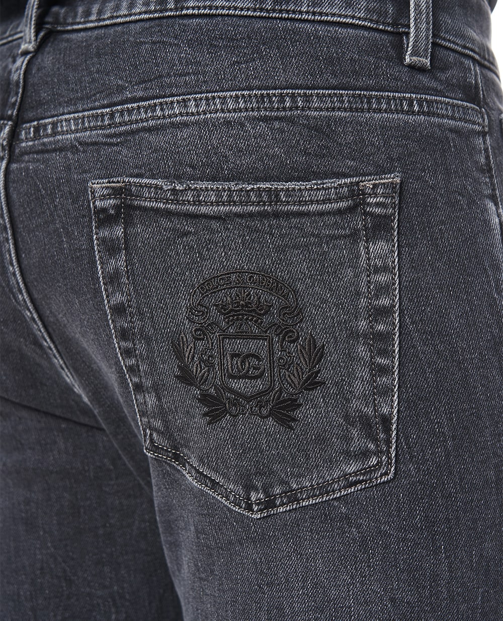 Джинсы с вышивкой логотипа Dolce&Gabbana GY07CZ-G8OW1, серый цвет • Купить в интернет-магазине Kameron