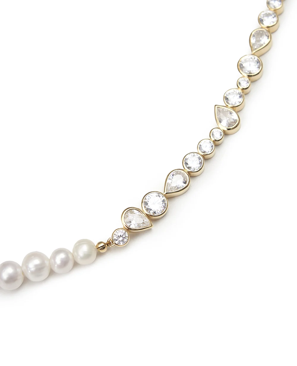 Намисто із золота з перлами та цирконієм Completedworks P47, золотий колір • Купити в інтернет-магазині Kameron