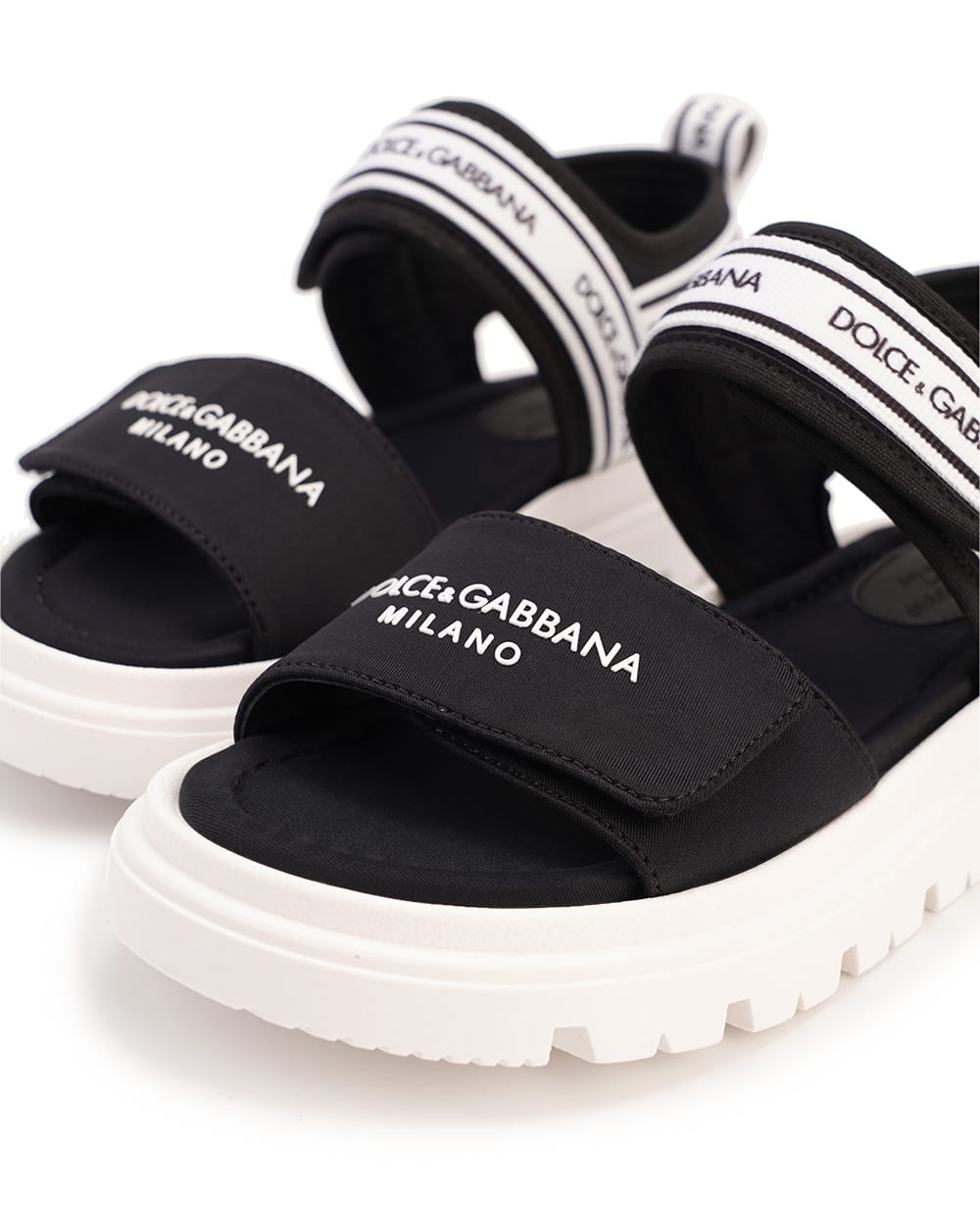 Детские сандалии Dolce&Gabbana DA5249-AE928-M, черный цвет • Купить в интернет-магазине Kameron
