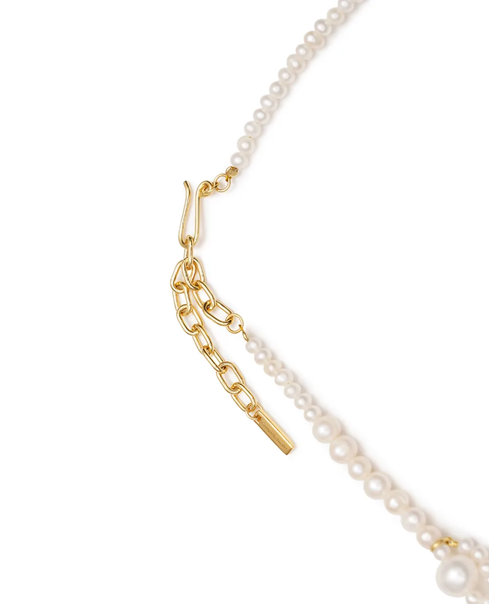 Ожерелье с жемчугом и переработанного золота вермель Completedworks P208, золотой цвет • Купить в интернет-магазине Kameron
