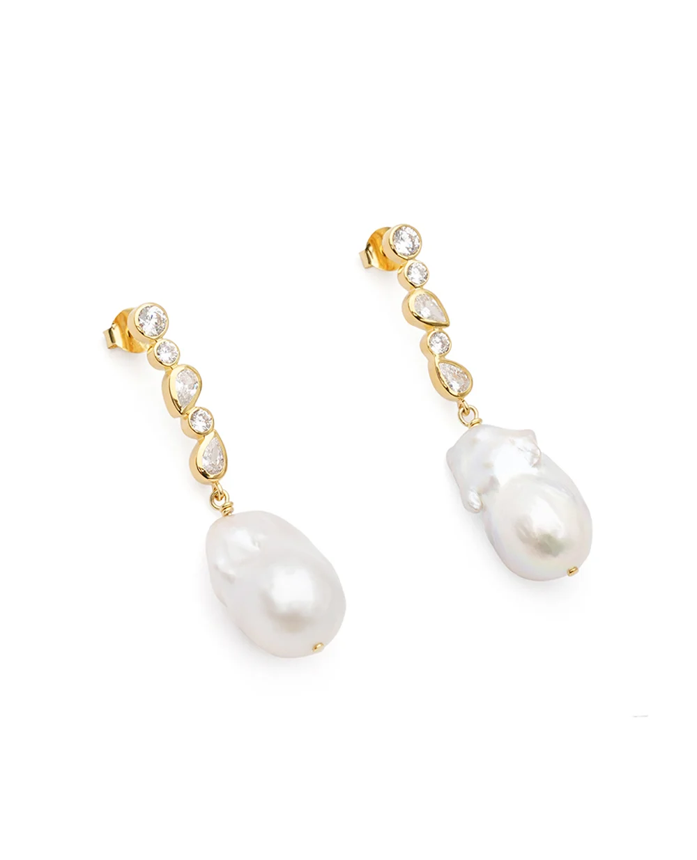 Сережки з переробленого золота з перлами і цирконієм Completedworks P169, золотий колір • Купити в інтернет-магазині Kameron