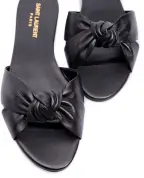 Saint Laurent Кожаные мюли Bianca - Артикул: 633961-1N800