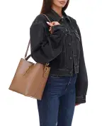Saint Laurent Кожаная сумка Le 37 - Артикул: 742828-2R20W