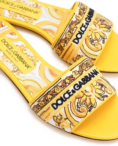 Dolce&Gabbana Шлепанцы - Артикул: CQ0571-AV804