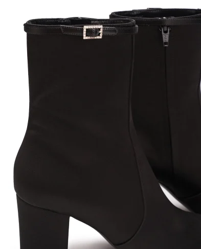 Saint Laurent Ботильоны  Betty - Артикул: 762978-9QN00