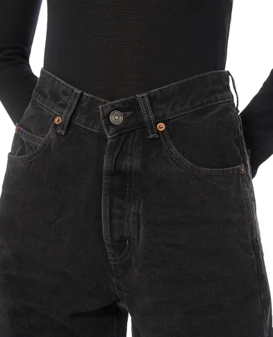 Saint Laurent Джинсы с V-образной талией - Артикул: 834135-Y13MA