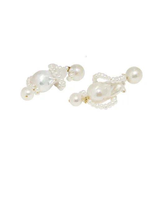 Completedworks Серьги из жемчуга и переработанного золота с позолотой - Артикул: P161