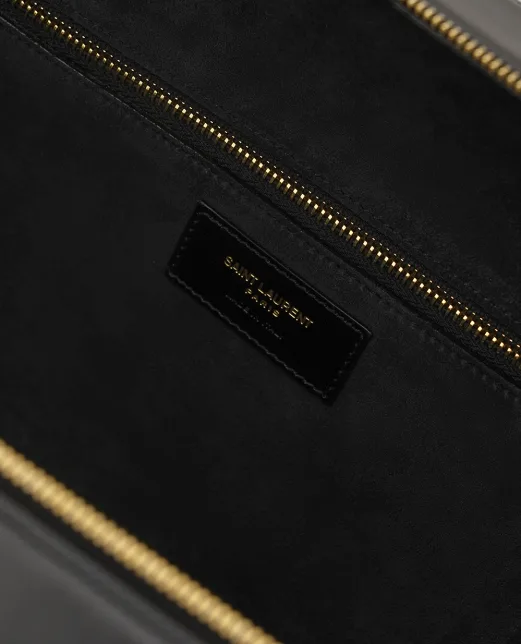 Saint Laurent Сумка Sac De Jour Bauletto из кожи - Артикул: 832383-0SX0W