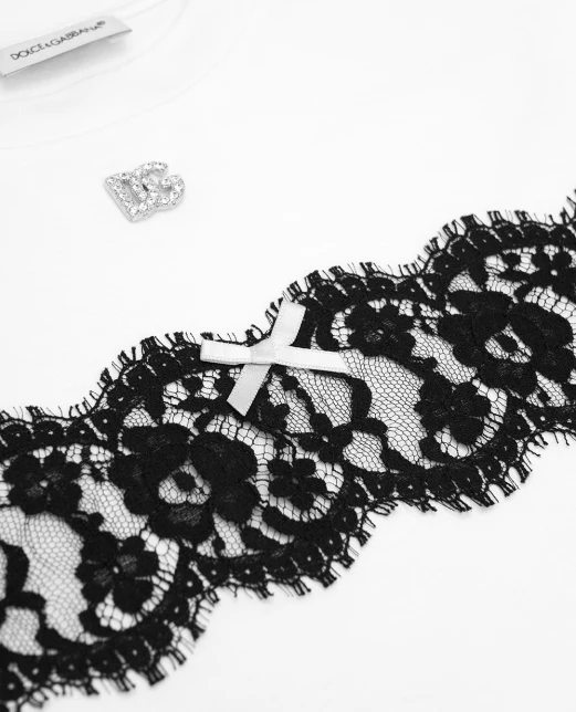 Dolce&Gabbana Детская футболка с кружевом - Артикул: L5JTQT-G7PTX-B
