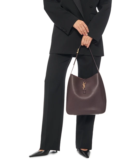 Saint Laurent Кожаная сумка LE 5 À 7 Large - Артикул: 753837-AAAUQ