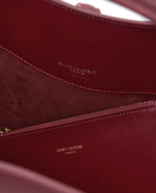 Saint Laurent Сумка Le 37 из телячьей кожи - Артикул: 742828-2R20W