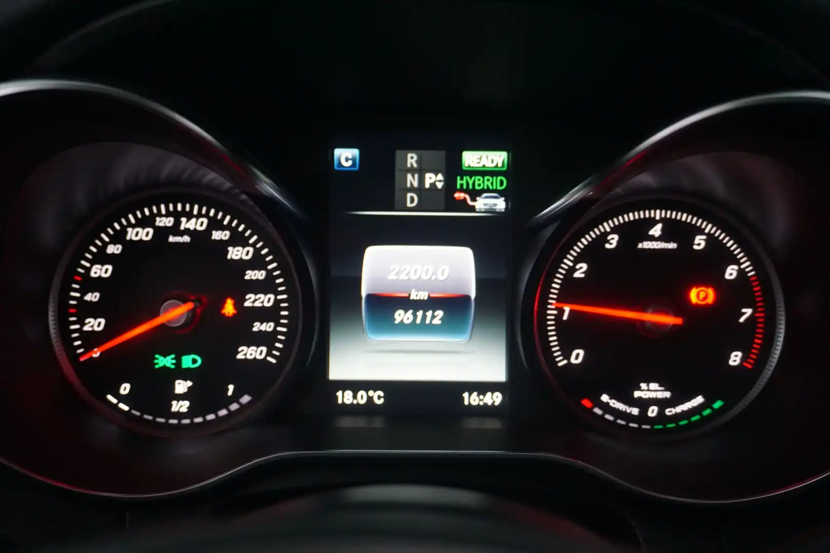 car-image