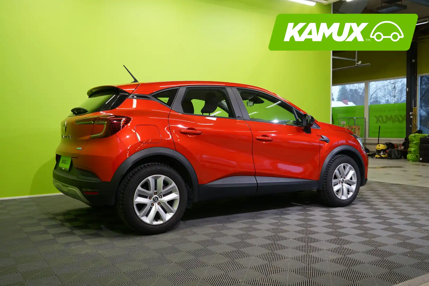 car-image